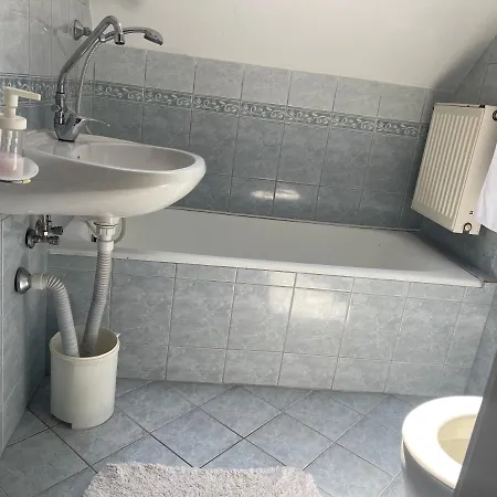Deseda Vendeghaz Guest house *